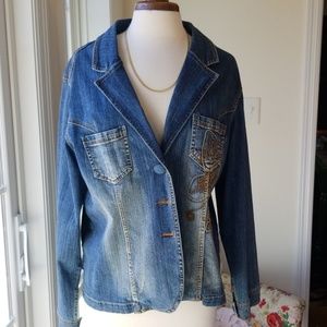 🩵BoomBoom Embroidered Jean Jacket